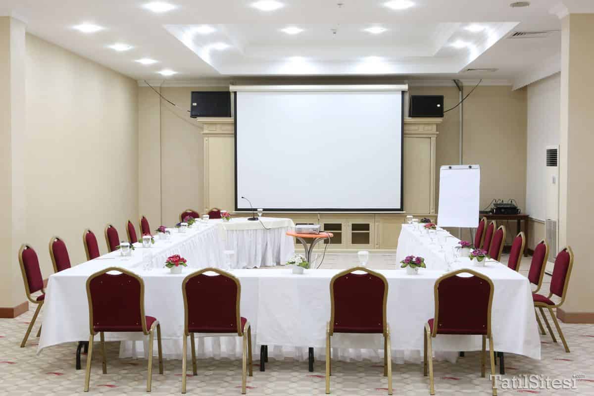 Eser Diamond Hotel & Convention Center